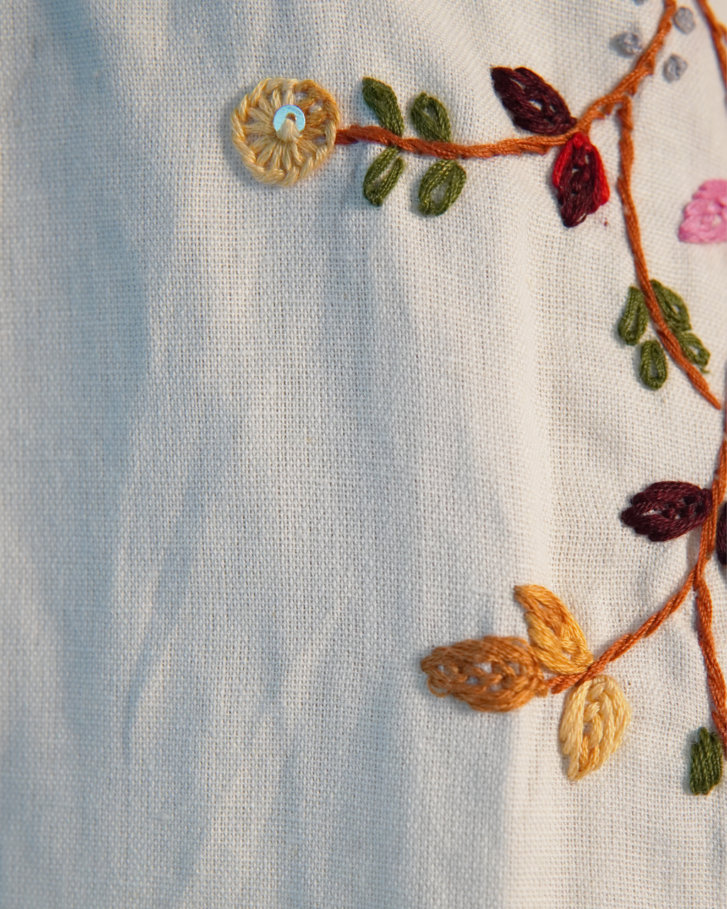 Hand Embroidered Pure cotton Kurti Set [White]