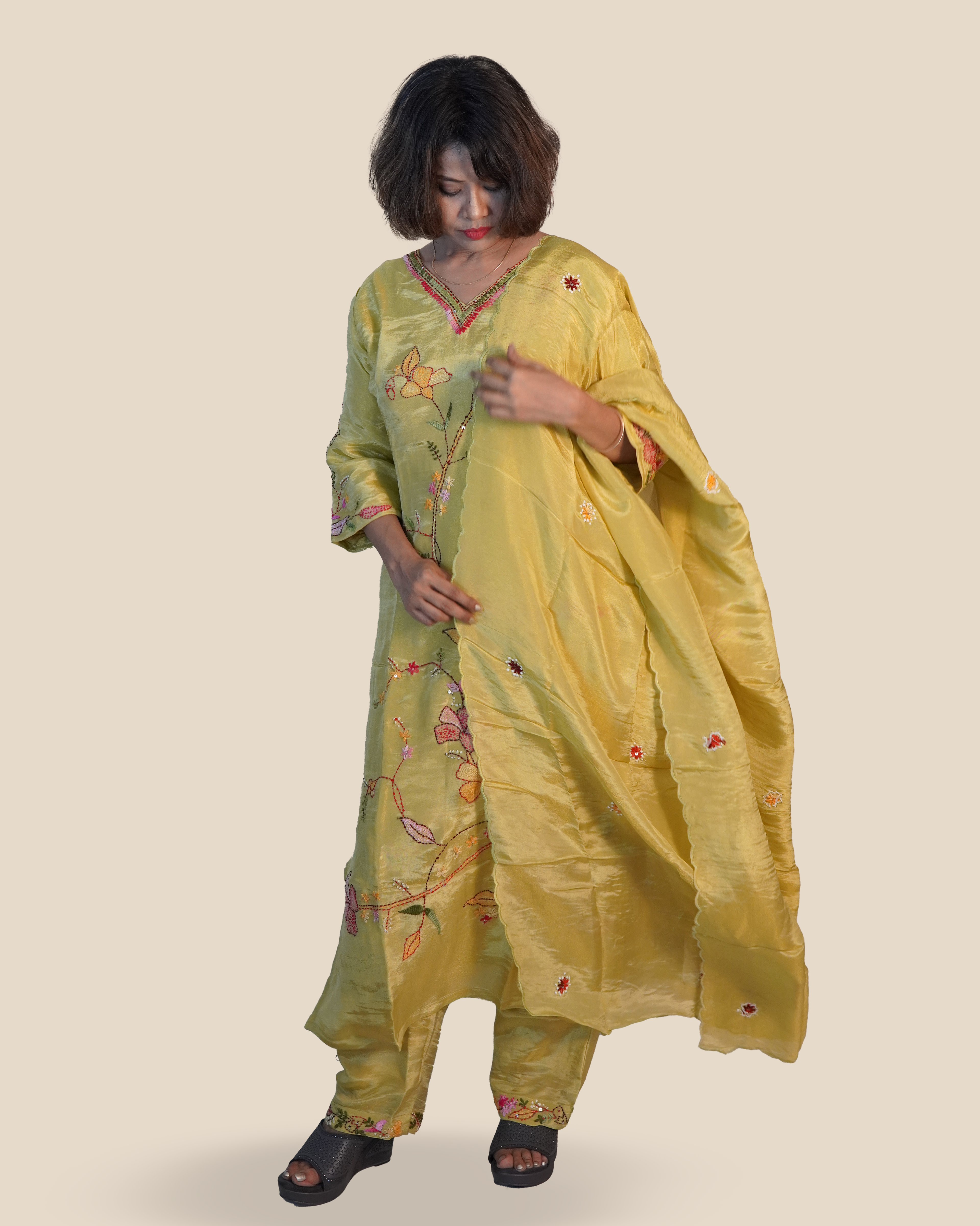 Shimmer Silk Hand Embroidered Kurti Set [Parrot]