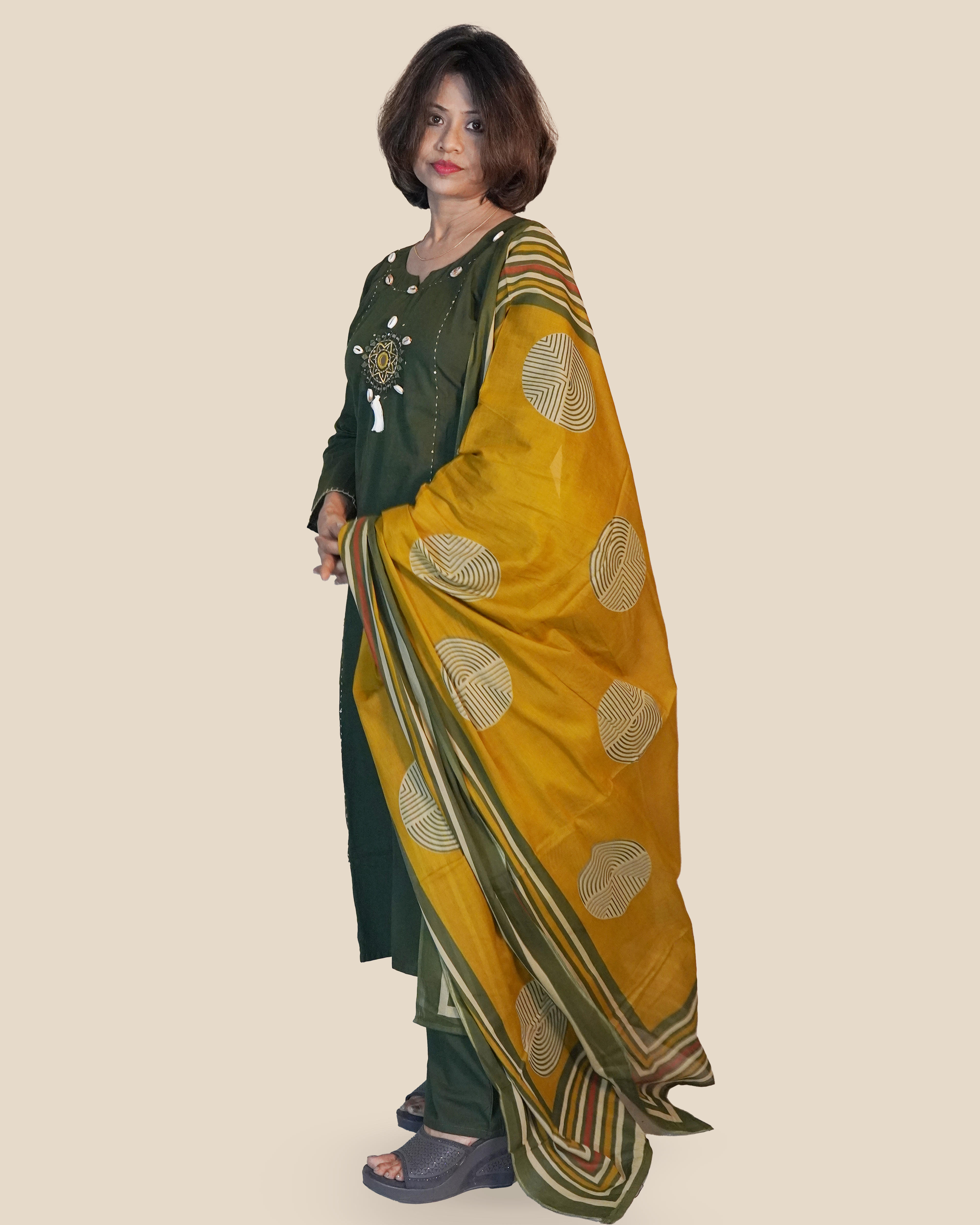 Pure cotton Embroidered Kurti Set [Bottle Green]