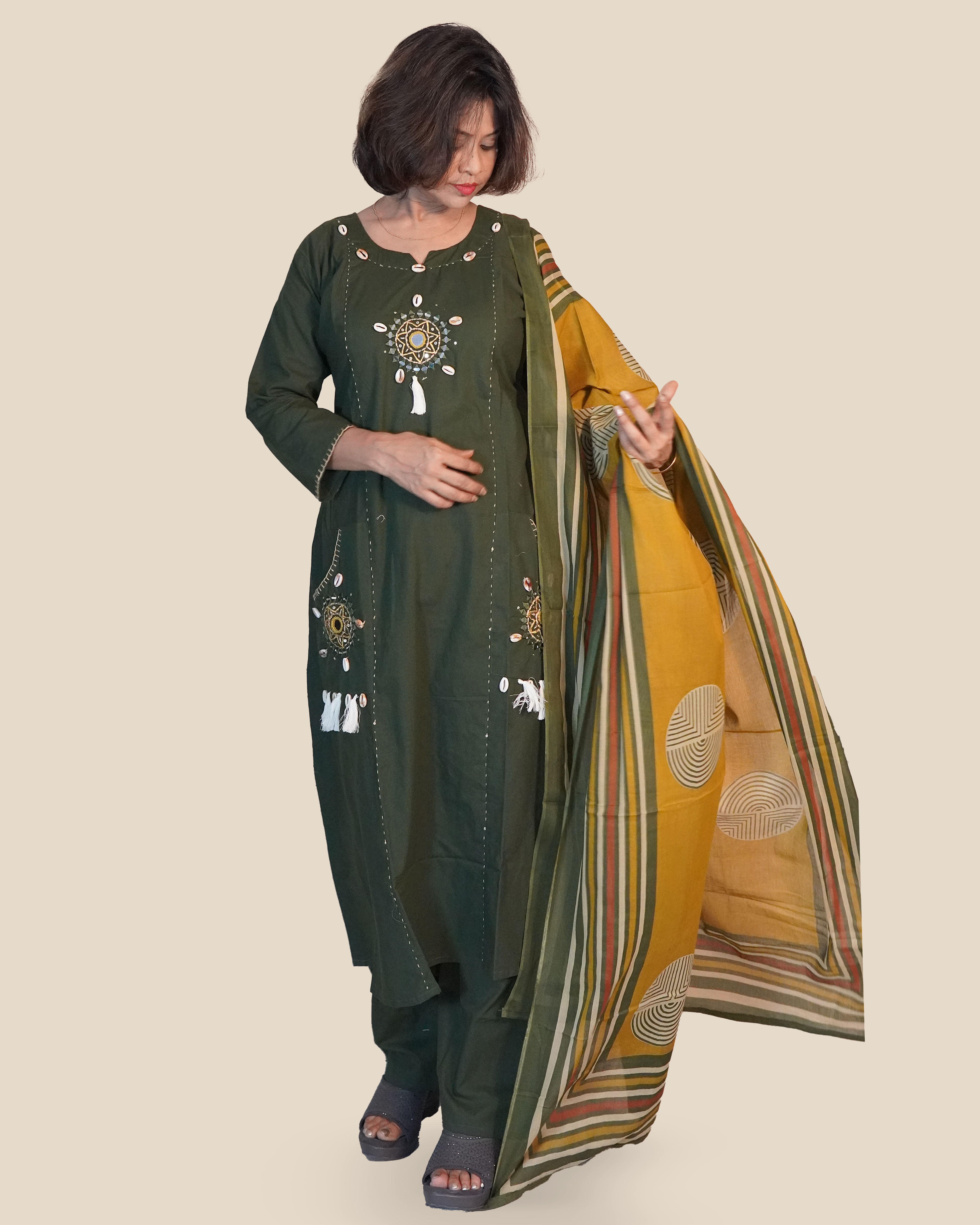 Pure cotton Embroidered Kurti Set [Bottle Green]