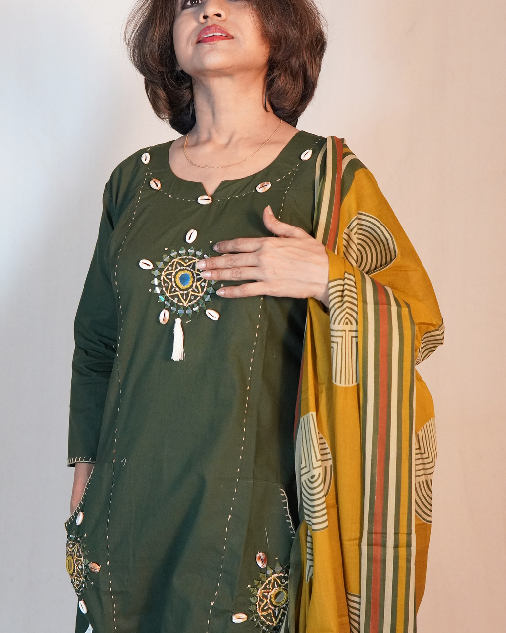 Pure cotton Embroidered Kurti Set [Bottle Green]