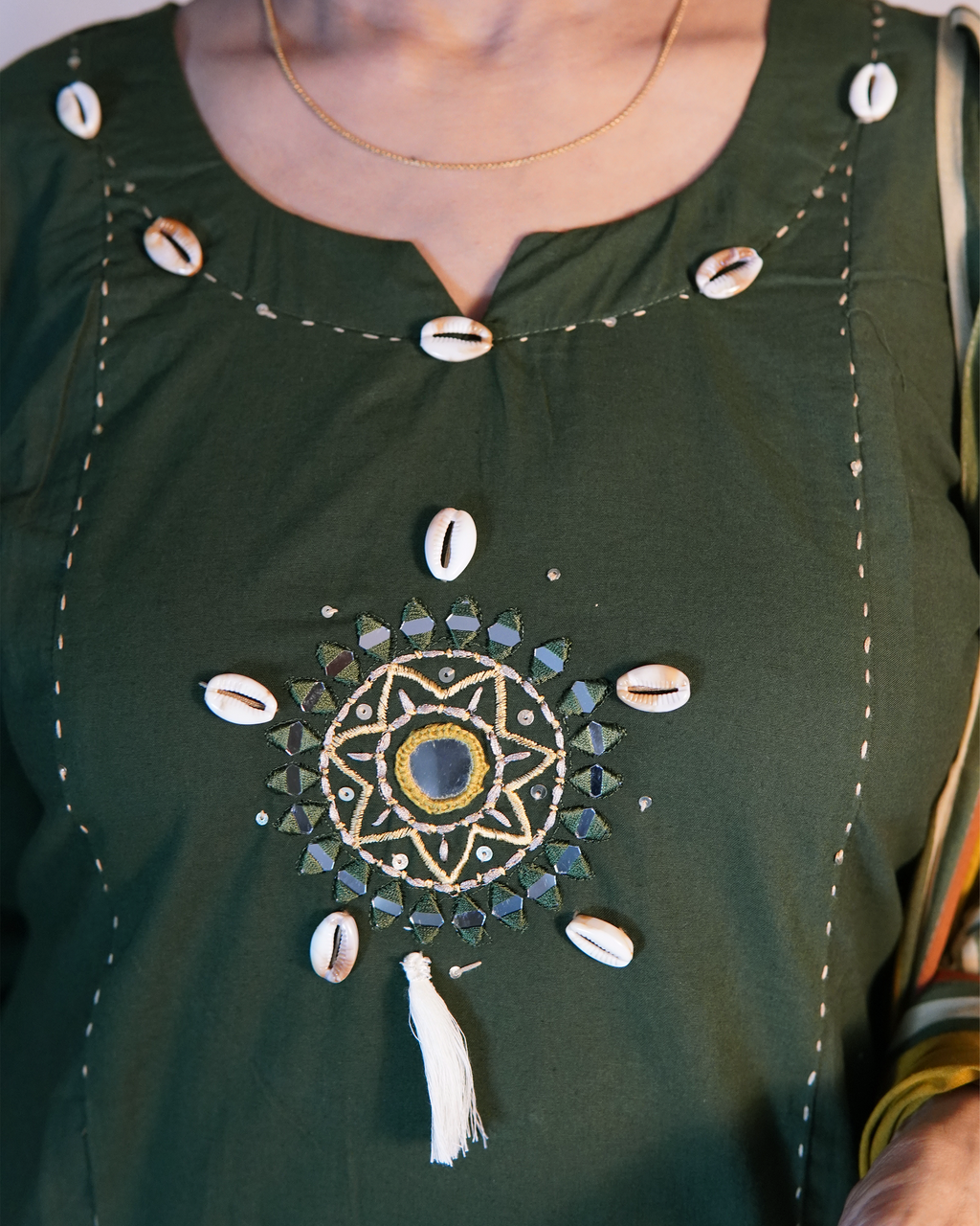 Pure cotton Embroidered Kurti Set [Bottle Green]