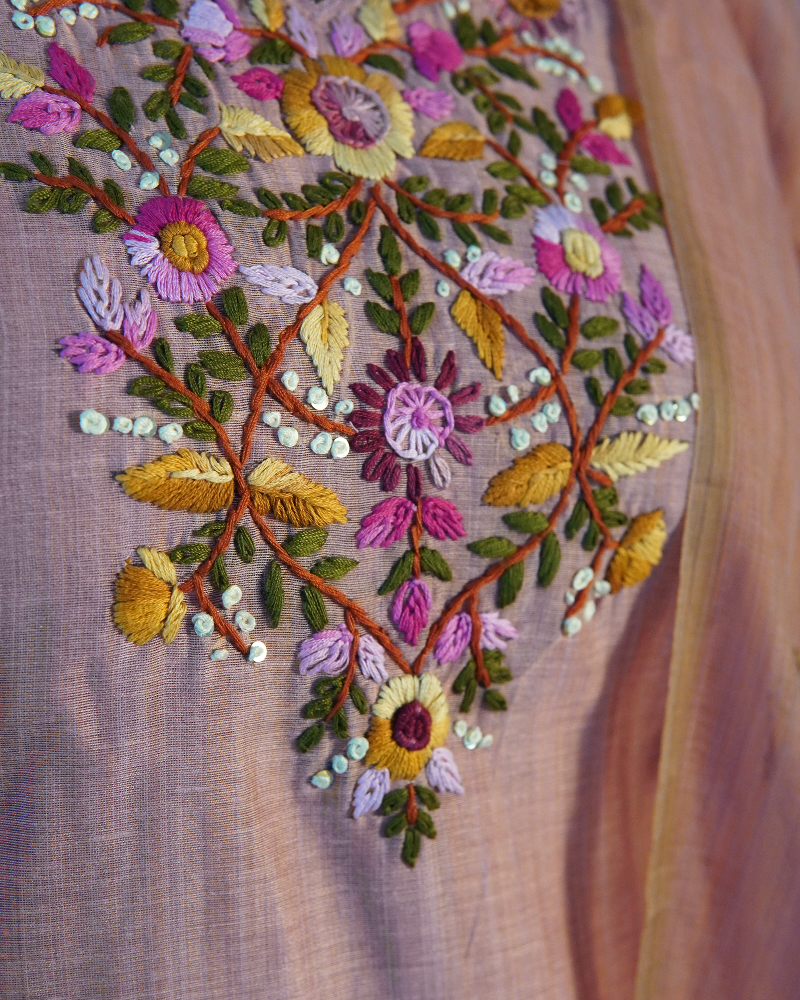 Raw Silk Hand Embroidered Kurti Set [Peach Blush]