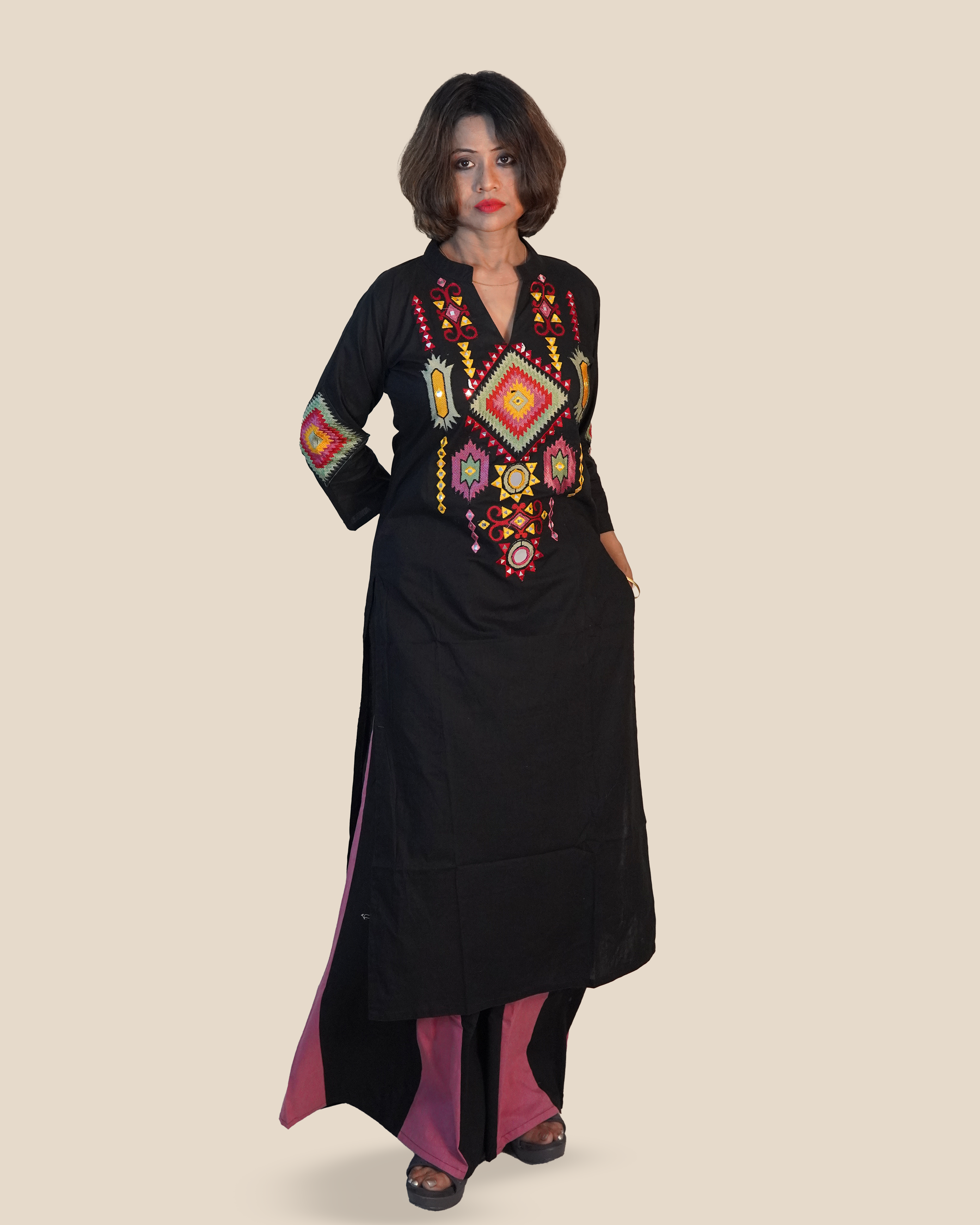 Pure cotton Embroidered 2 Piece Kurti Set [Black]