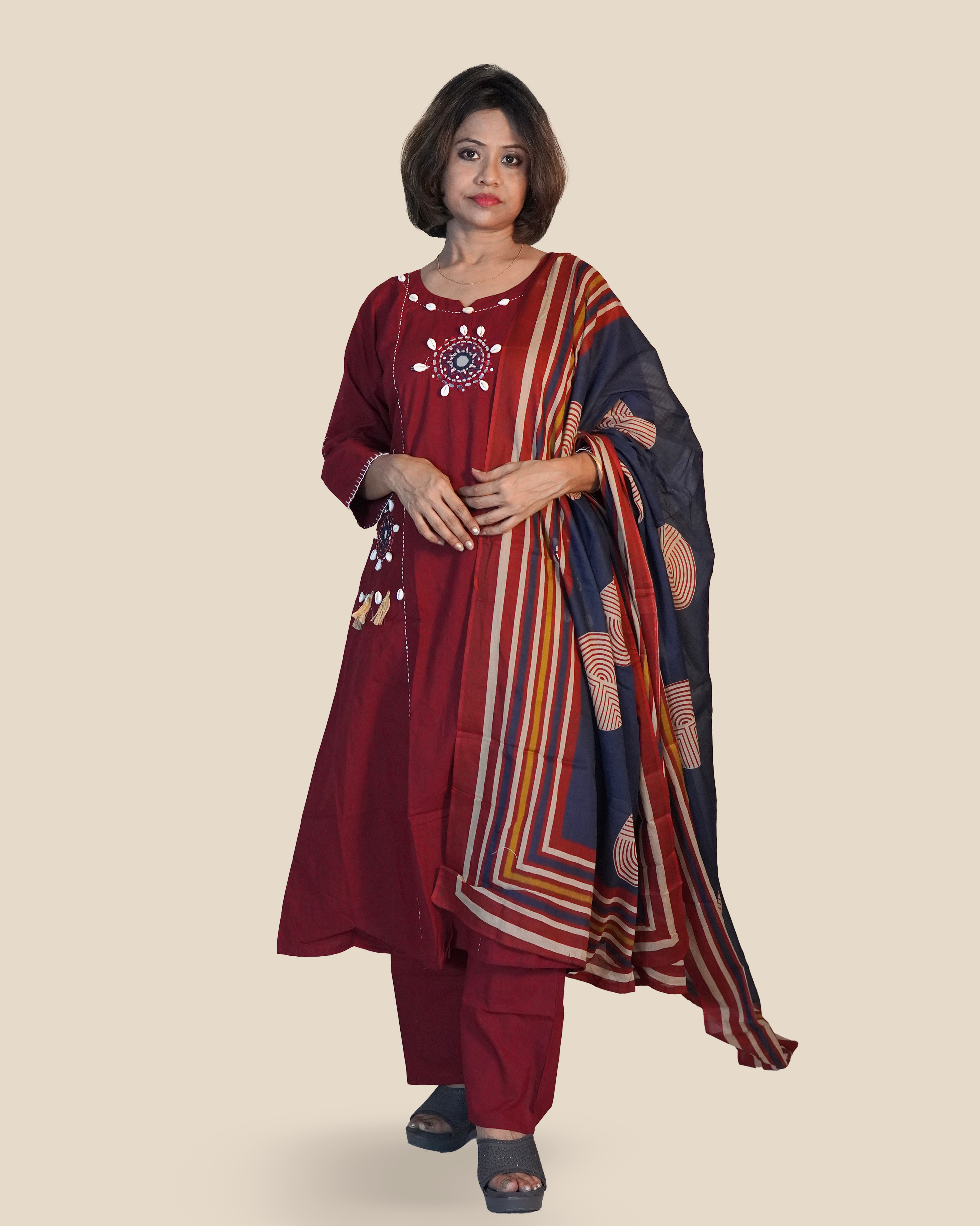 Pure cotton Embroidered Kurti Set [Maroon]