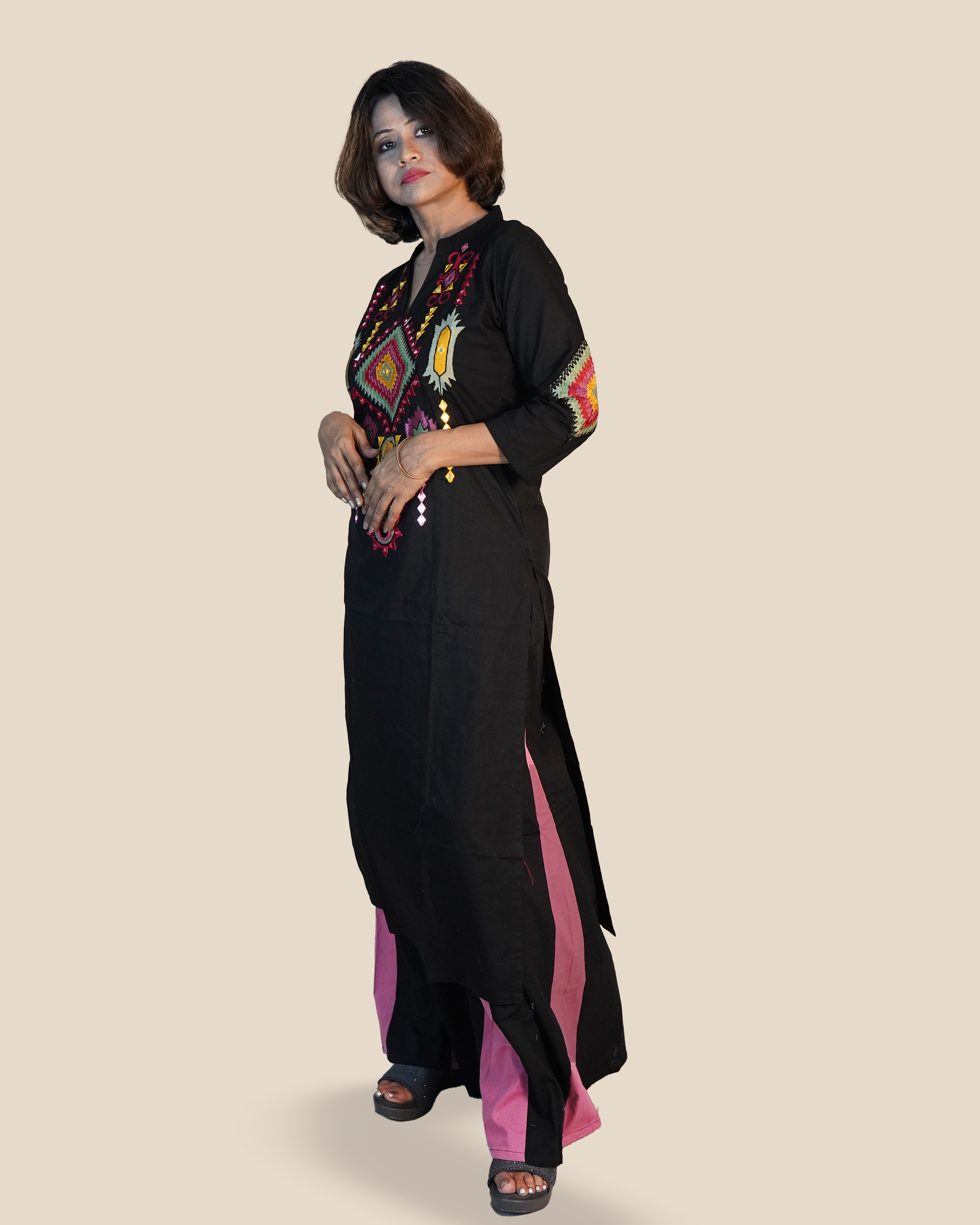Pure cotton Embroidered 2 Piece Kurti Set [Black]