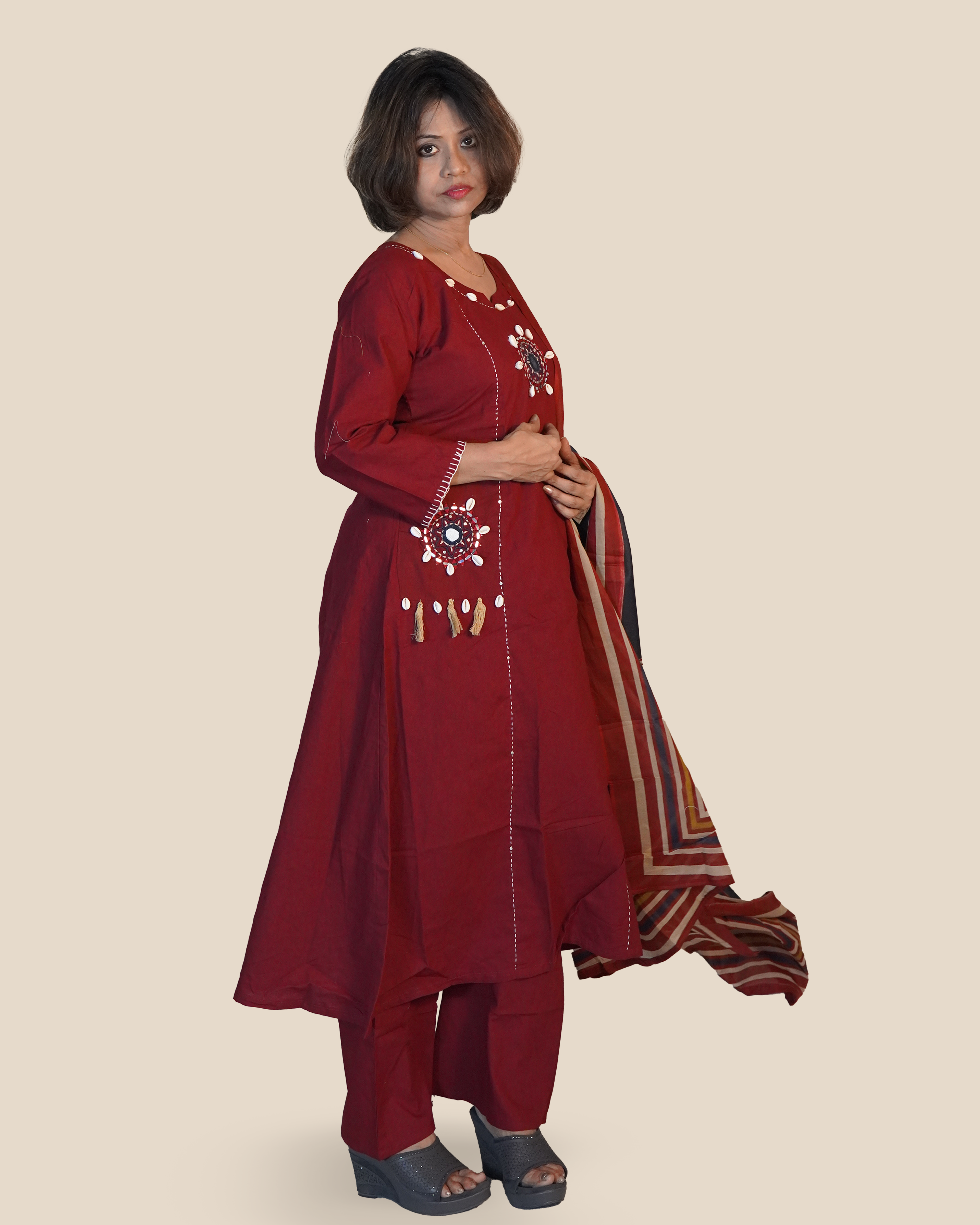Pure cotton Embroidered Kurti Set [Maroon]