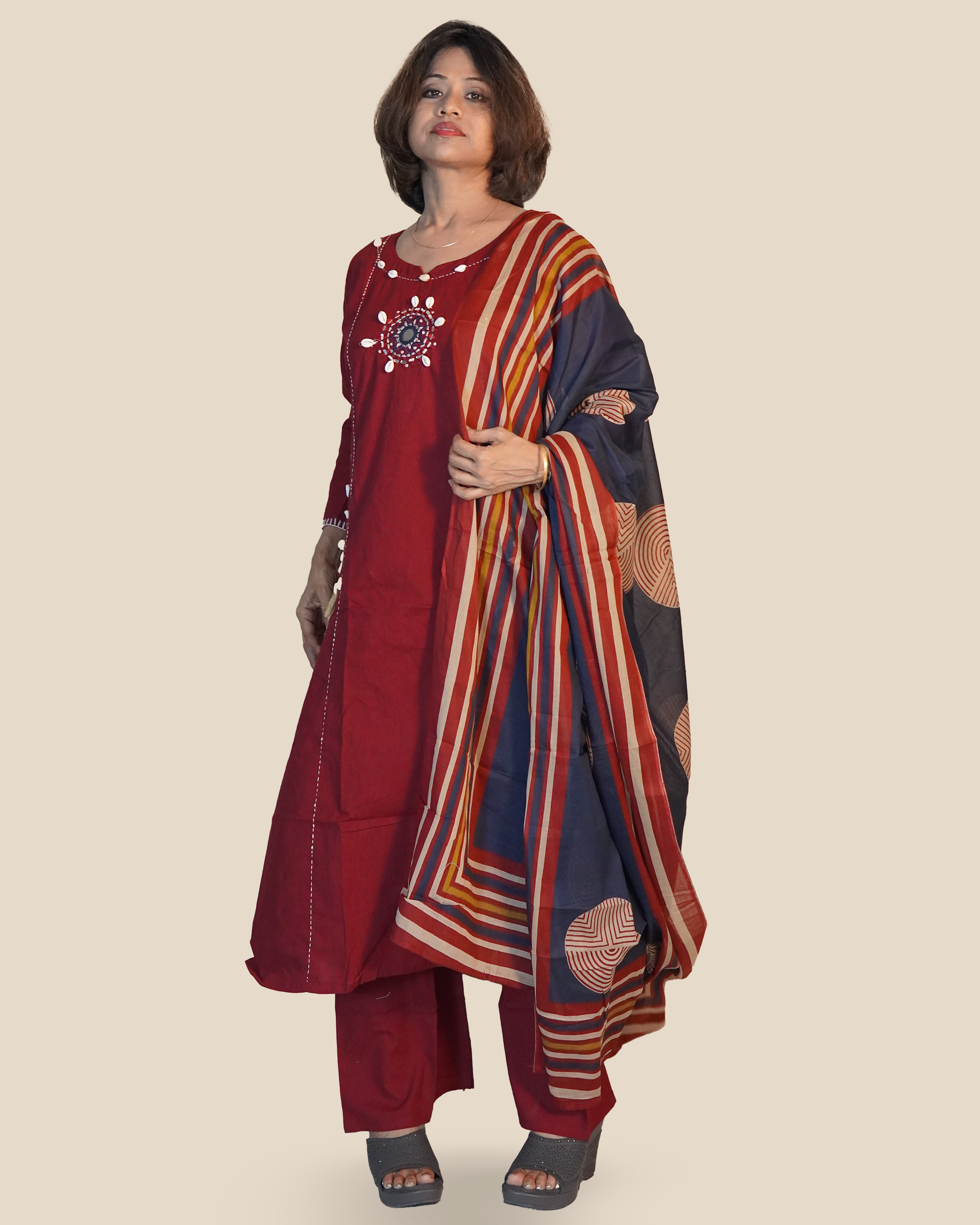 Pure cotton Embroidered Kurti Set [Maroon]