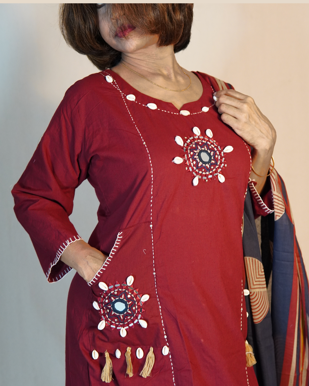 Pure cotton Embroidered Kurti Set [Maroon]