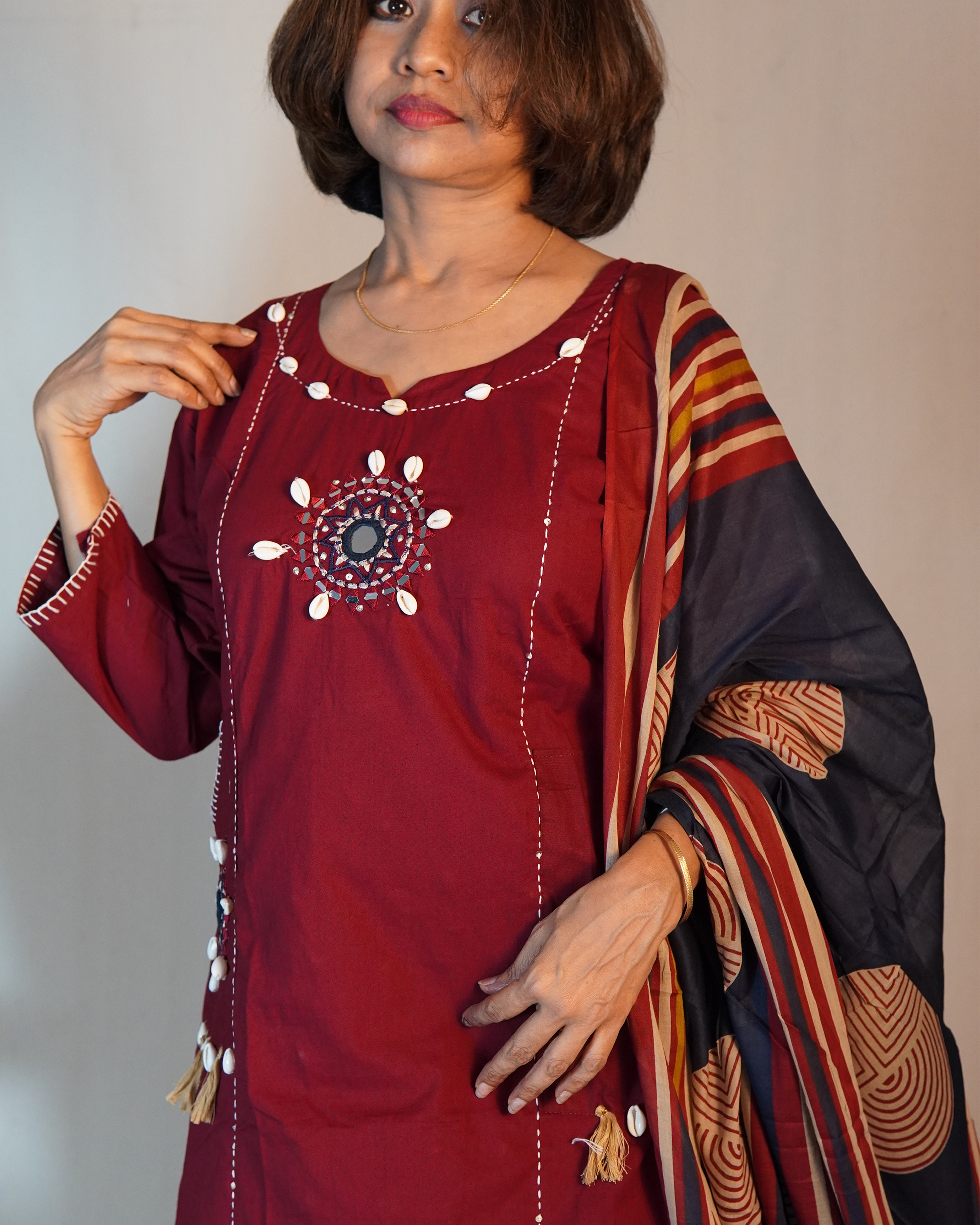 Pure cotton Embroidered Kurti Set [Maroon]