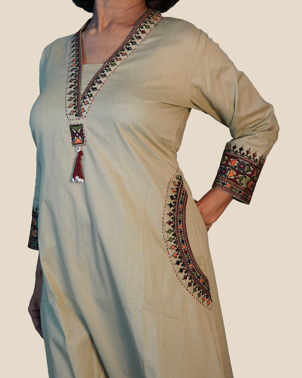 Pure cotton Embroidered 2 Piece Kurti Set [Beige]