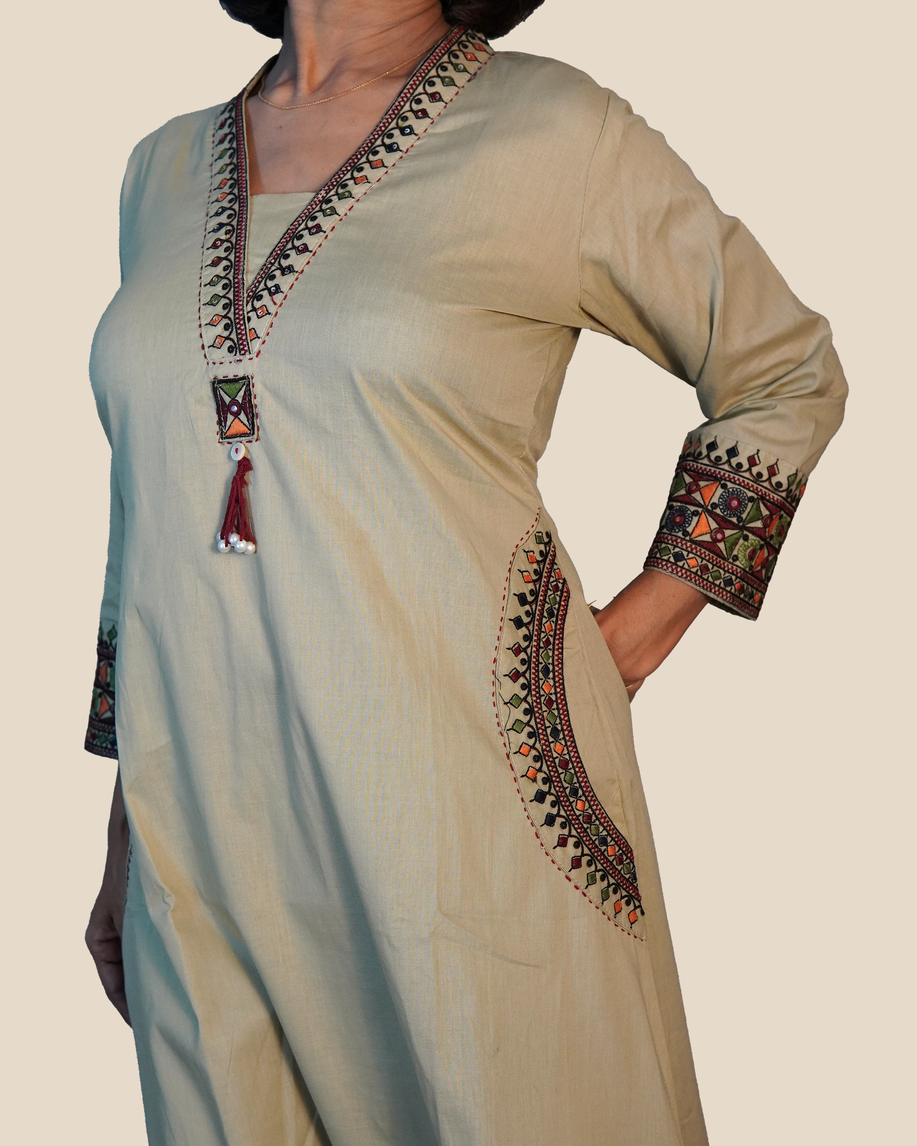 Pure cotton Embroidered 2 Piece Kurti Set [Beige]