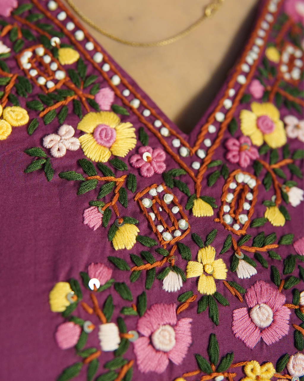 Hand Embroidered Pure cotton Kurti Set [Purple]