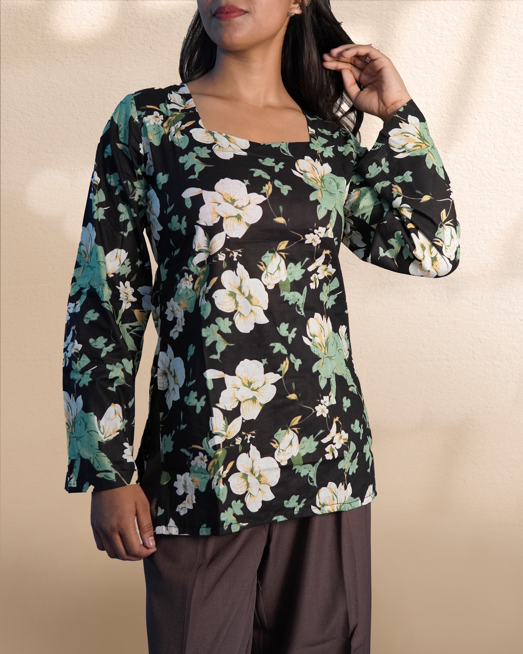 Long-Sleeves Short Kurti [Black]