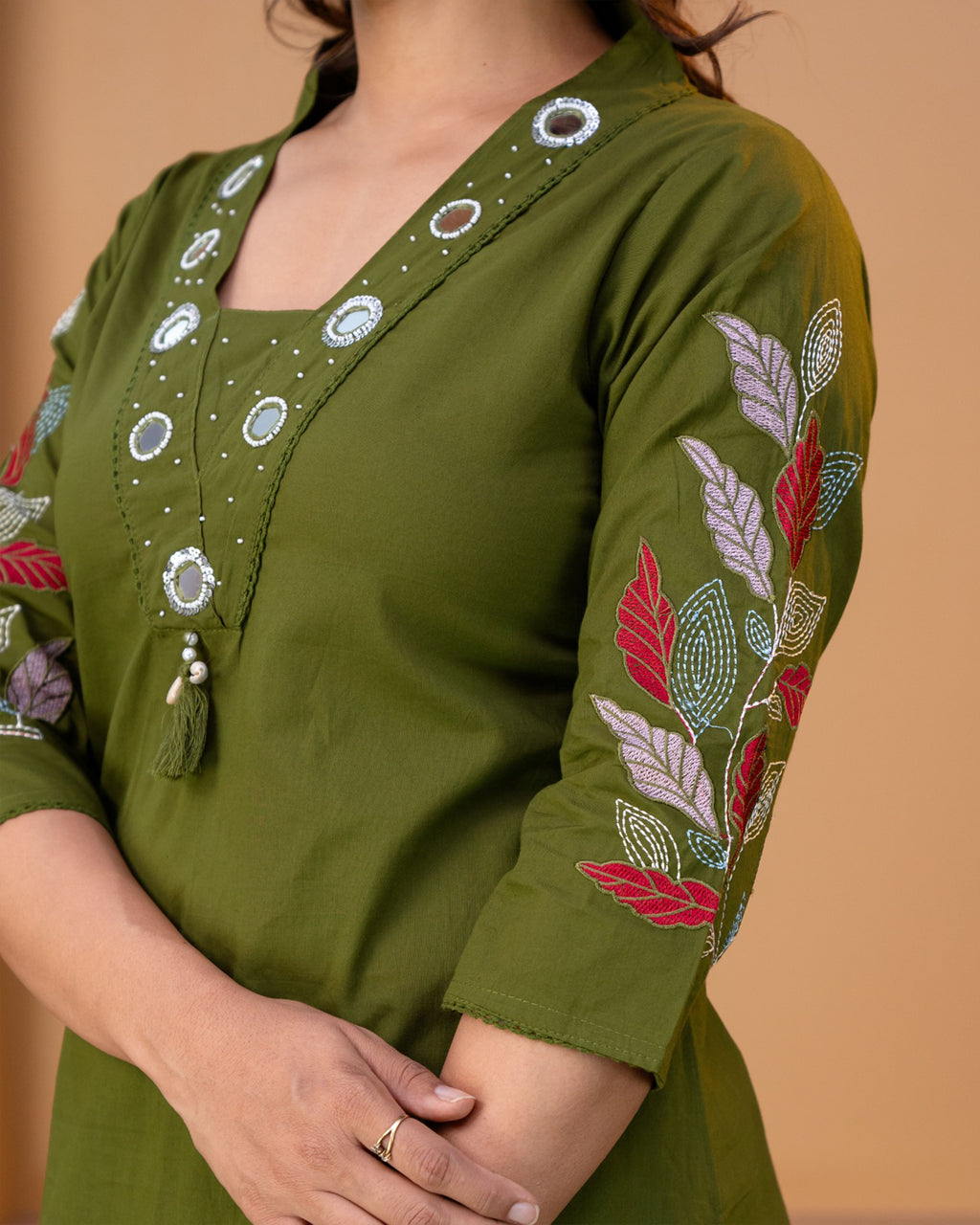 Pure cotton Embroidered Kurti Set [Green]
